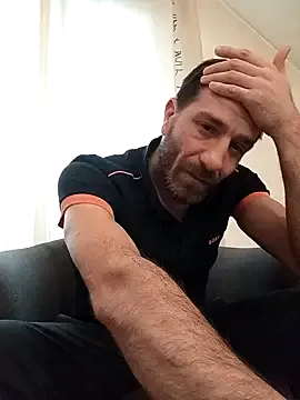 Alexdaniel89 on StripChat