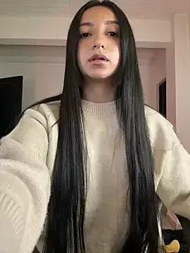 aly_golden_ on StripChat