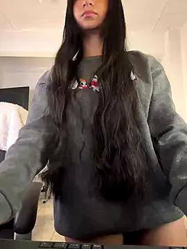 aly_golden_ on StripChat