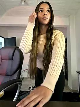 aly_golden_ on StripChat