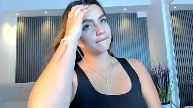 ambarcarterr on StripChat 