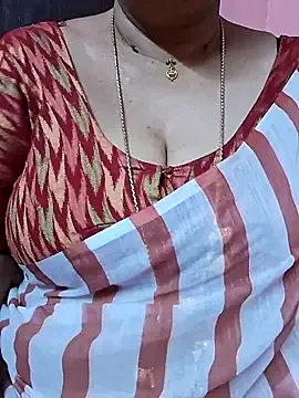 ananya956 — Freechat on StripChat