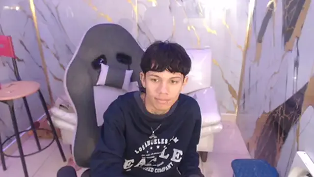 andy_dan18 on StripChat