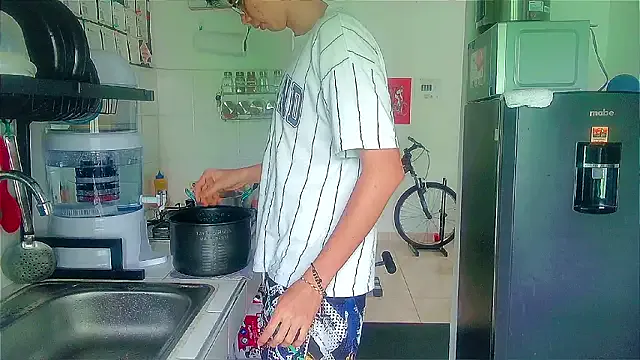 Andy_gray on StripChat