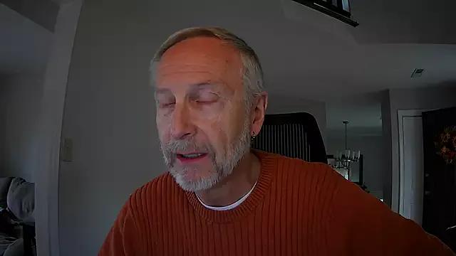 ApolloThrust from StripChat