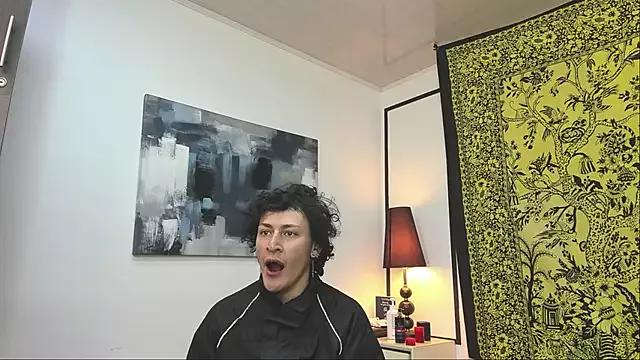 Aria_x_Orien on StripChat