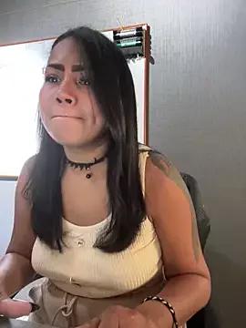 Freechat Ariana_Rodriguez on StripChat