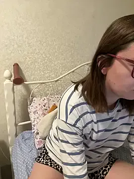 BeatriceTender from StripChat