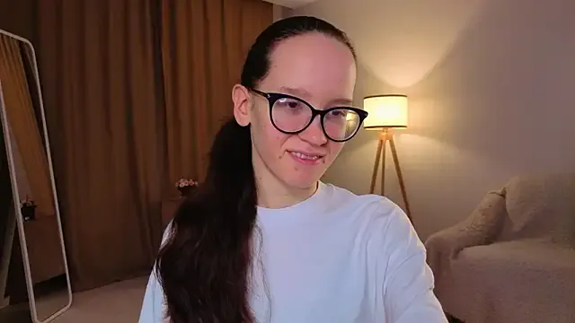 BettyBrowni from StripChat