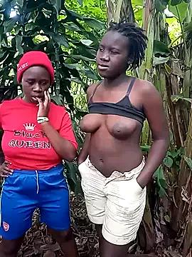 Black_juicy24 on StripChat