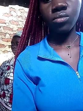 Black_juicy24 on StripChat