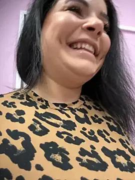 BustyMadison from StripChat