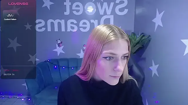 Candy_kush_t on StripChat