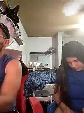 Freechat Carandrew on StripChat
