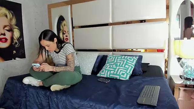 celestestars on StripChat 
