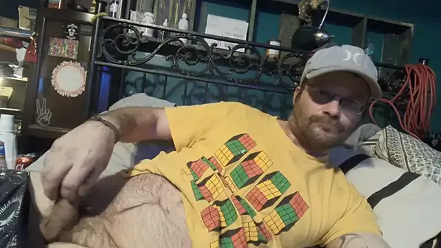 charactrzero on StripChat