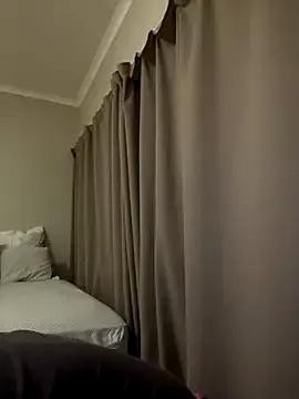 Freechat cherrybabe76 on StripChat