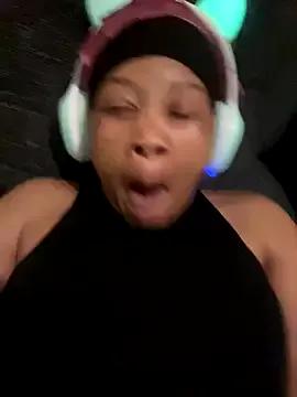 Freechat cherrybabe76 on StripChat