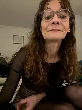 Chris06d22@xh on StripChat