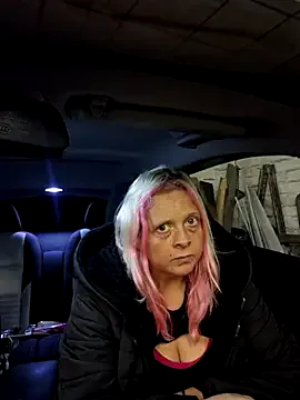 chubby_british_blonde_uk — strip naked for 5mins