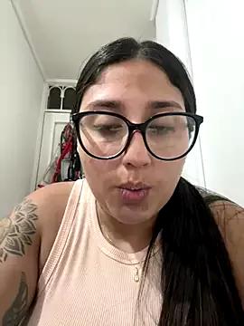 croftsmila from StripChat