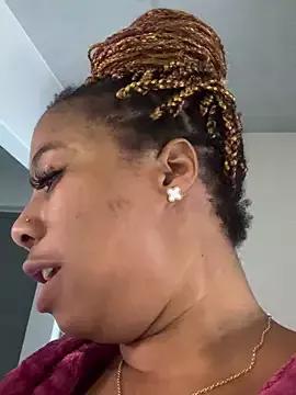 CurvyDesire1