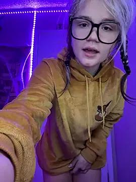 Cutiepiespanks on StripChat