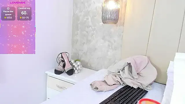 Daksha_a on StripChat