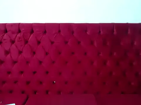 DaniCruz — Show my ass and spank x6