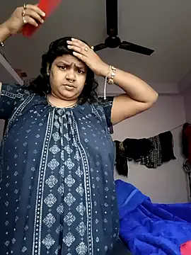 Deborbhavi222 from StripChat