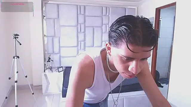 Dom_venena on StripChat