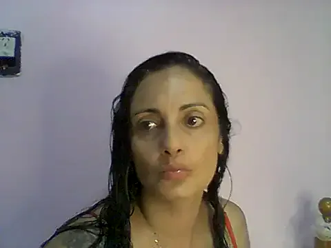 dulcefanny on StripChat