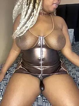 Ebony_Warlock_ from StripChat