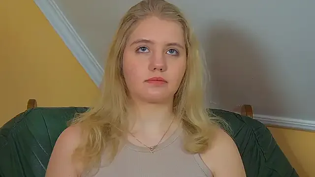 EmilyEvanse — Freechat on StripChat