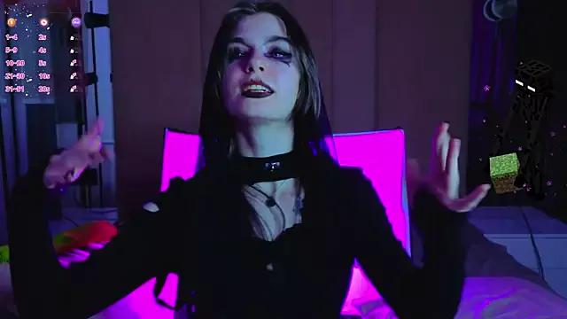 EsmeBellas on StripChat 