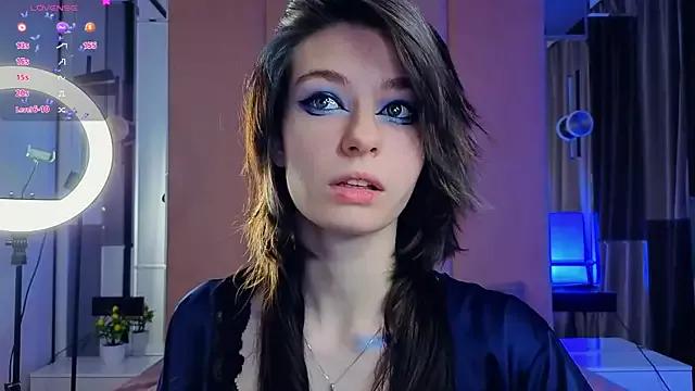 EsmeBellas on StripChat 