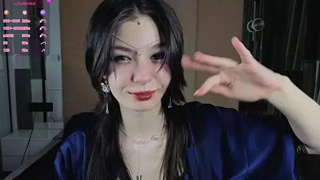 EsmeBellas on StripChat 