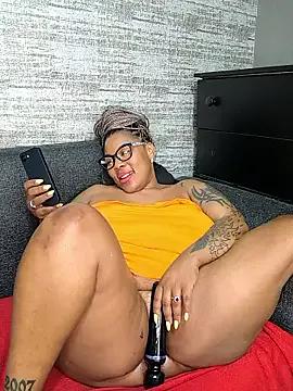 ExclusiveLeexx from StripChat