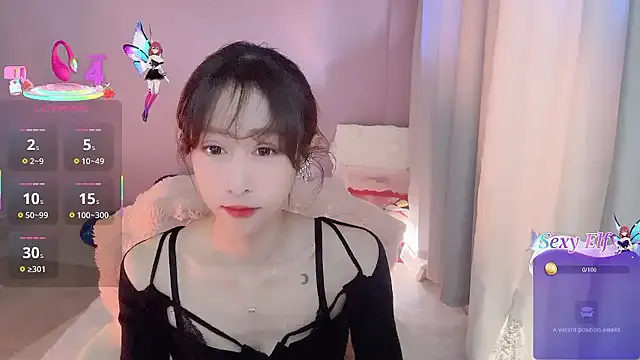 Fayebae_11 on StripChat