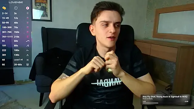 FelixStarkk on StripChat