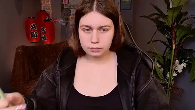 FioraMarmoris — Twerk in panties