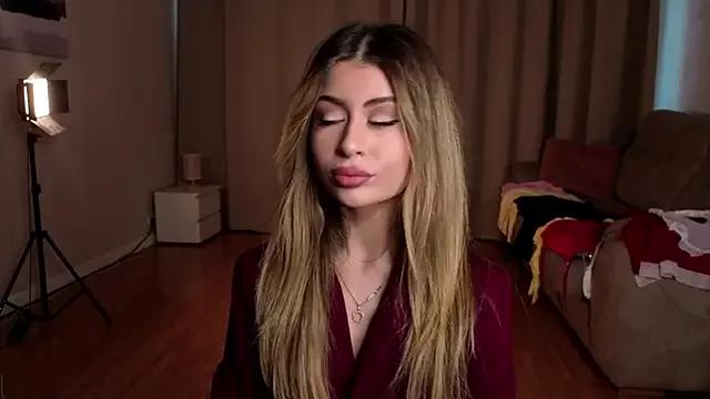 GeorginaHarn from StripChat