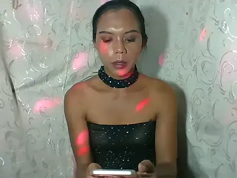 goddessKIM888xx on StripChat