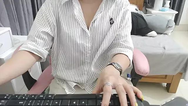 Hanako_love on StripChat 