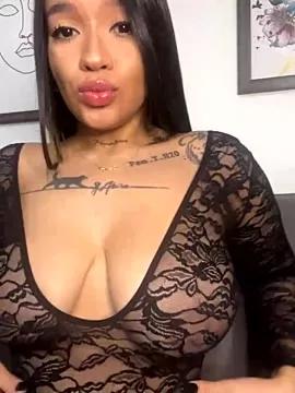 HannahW_ on StripChat 