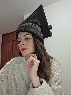 Hanny_24 from StripChat