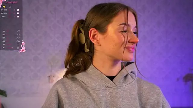 happywhores on StripChat 