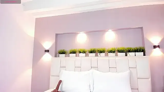 HelenaRoos — Doggy close up + finger pussy 