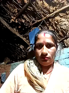 Hot_bhi38 — Full open