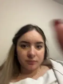 imlindapink on StripChat